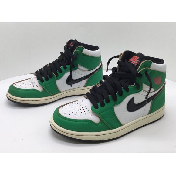 Nike Air Jordan 1 High OG Lucky Green Womens 7.5 Authenticated - Picture 5 of 8